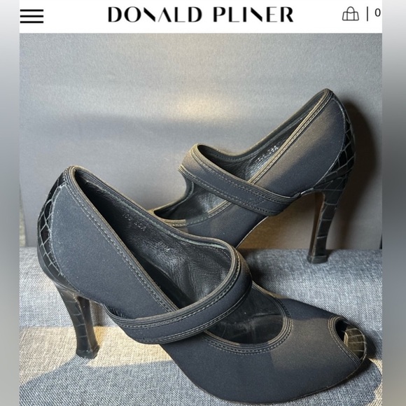 Donald J Pliner Scuba Neoprene + Croc Mary Jane Peep-toe Heels 👠🖤 - Picture 1 of 9
